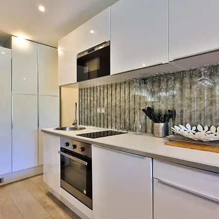 Apartament Centre St Tropez - Gd 2 Pieces, Piscine Et Parking *