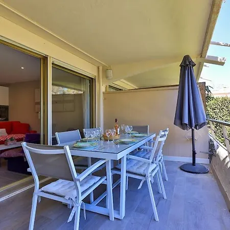 Apartament Centre St Tropez - Gd 2 Pieces, Piscine Et Parking