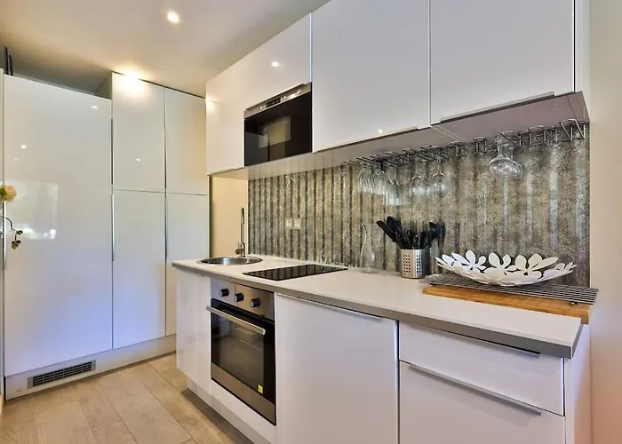 Lägenhet Centre St Tropez - Gd 2 Pieces, Piscine Et Parking *