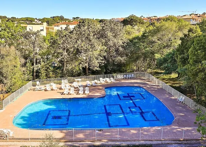 Centre St Tropez - Gd 2 Pieces, Piscine Et Parking Lägenhet Saint-Tropez